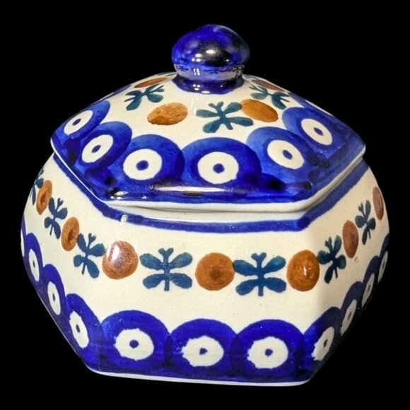 Polish Pottery Trinket Box Boleslawiec Hexagon Mosquito Pattern Signed with Lid - Picture 1 of 7